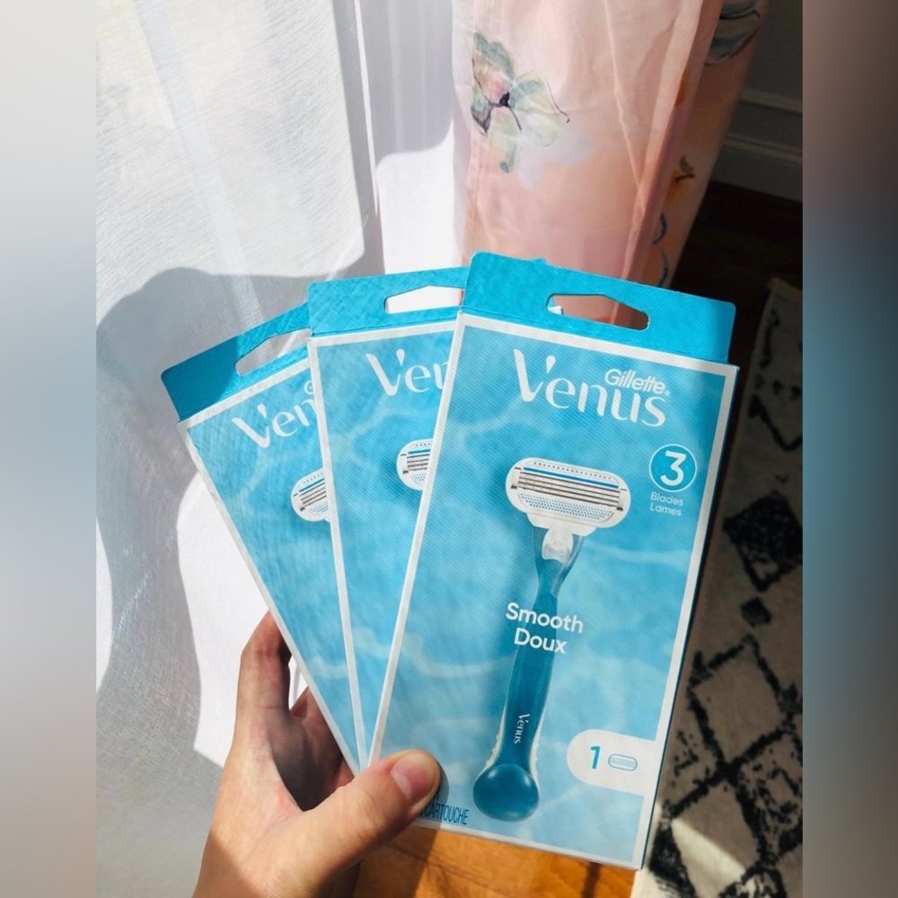 Venus razors (3)